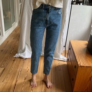 Zara blue jeans